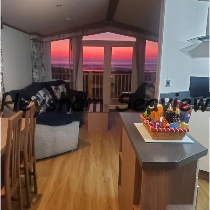 Heysham Seaview Hotel Екстериор снимка